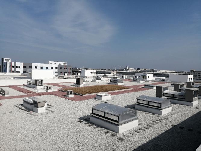 东方雨虹历来坚持将新技术与建筑业深度融合,积极培育新产品,新业态
